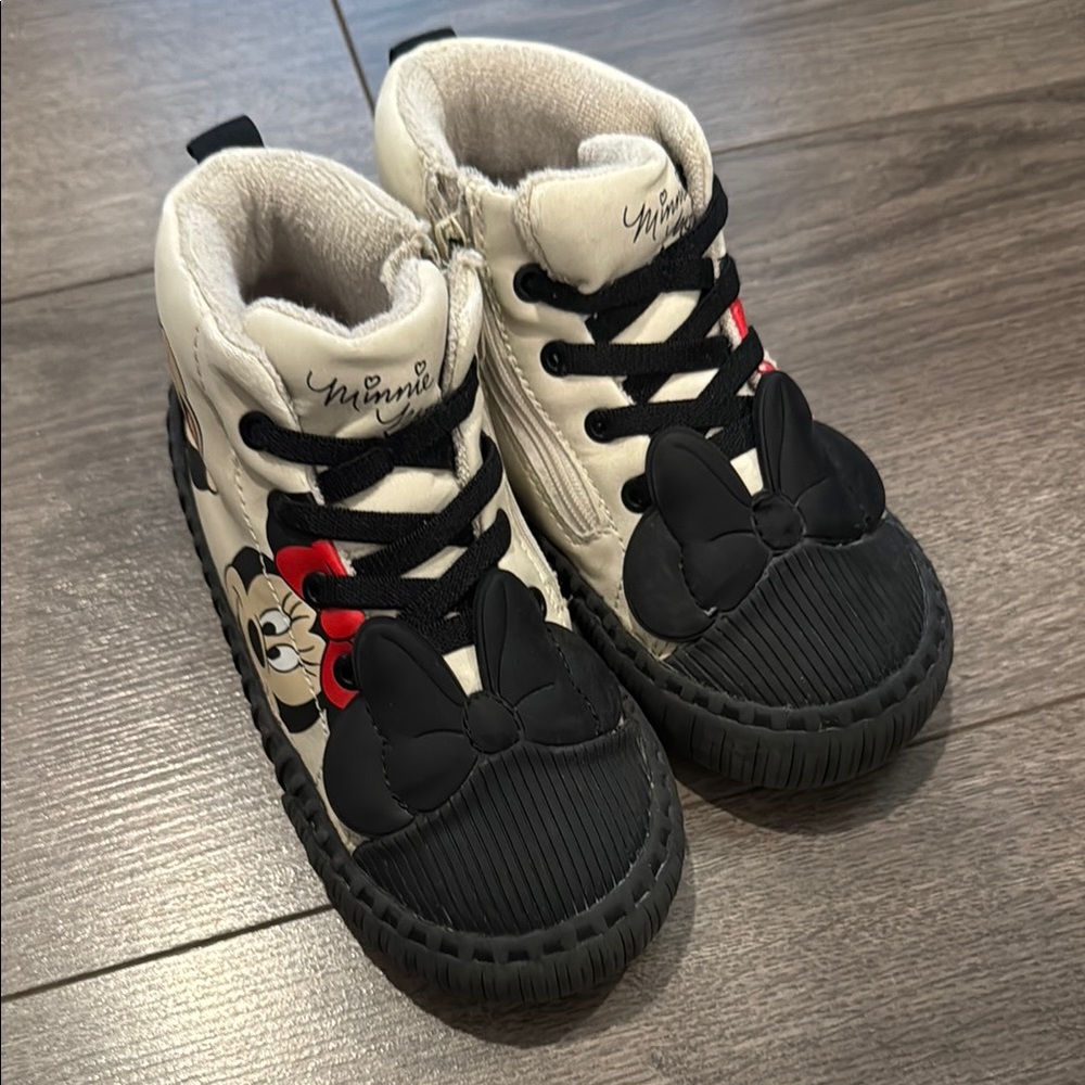 Zara kids x Minnie Mouse Disney High-Top sneakers